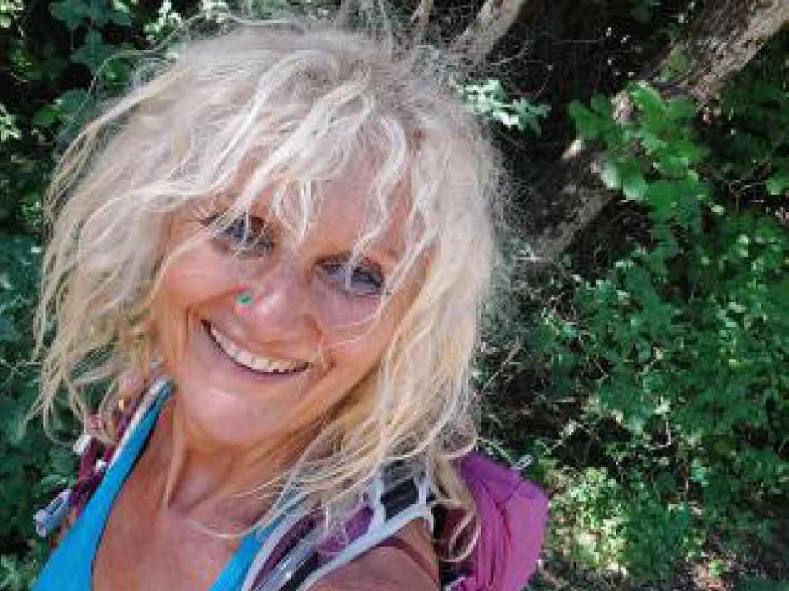 Avec Edith GROSHENNY et Yves GAILLARD TAGE HATHA YOGA & RANDONNÉE